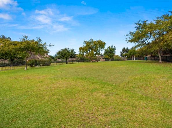 2753 Bellezza, San Diego CA 92108