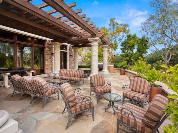 2753 Bellezza, San Diego CA 92108