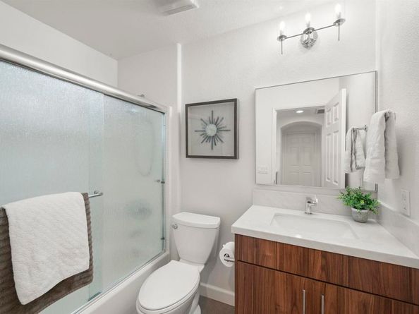 2753 Bellezza, San Diego CA 92108