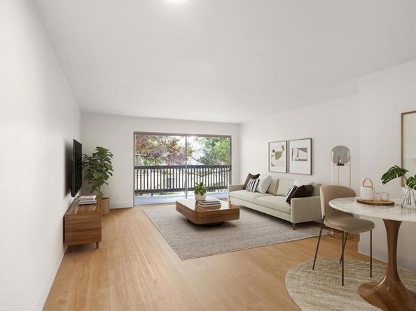 4444 W Point Loma Boulevard 16, San Diego CA 92107