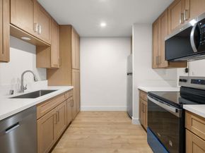 4444 W Point Loma Boulevard 16, San Diego CA 92107