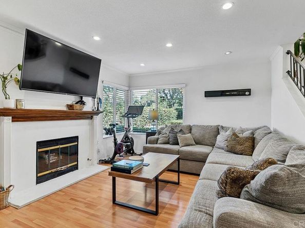 10727 Holly Meadows Drive, Santee CA 92071