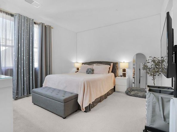 5216 Beachfront Cove St 50, San Diego CA 92154