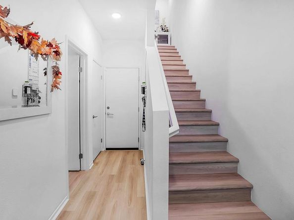 5216 Beachfront Cove St 50, San Diego CA 92154