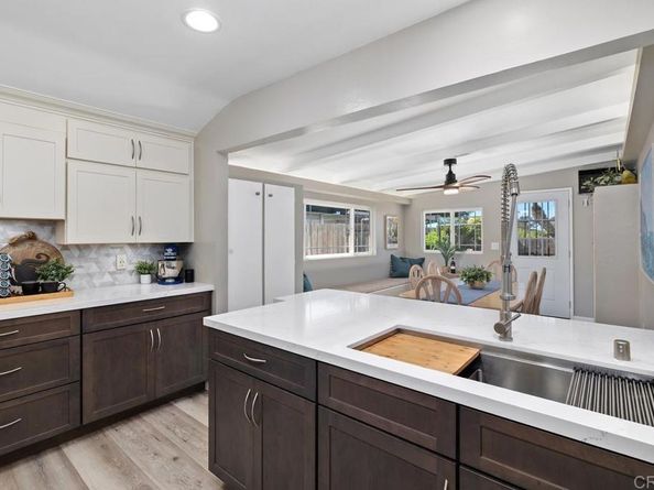 3542 Governor Drive, San Diego CA 92122