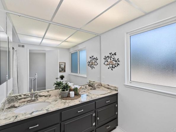 3542 Governor Drive, San Diego CA 92122