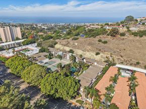 2600 Torrey Pines Road A13, La Jolla CA 92037