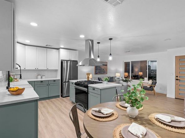 893 Galopago Street, Spring Valley CA 91977