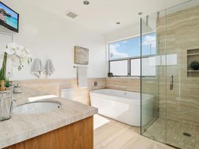 1814 Penmar Avenue, Venice CA 90291