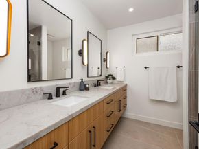 4252 Don Jose Dr, Los Angeles CA 90008