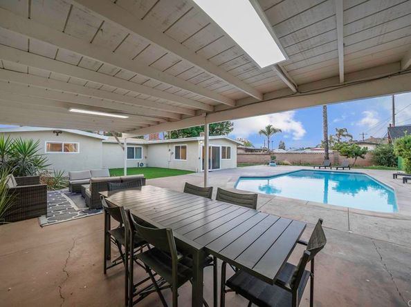 9903 Lindo Lake Place, Lakeside CA 92040