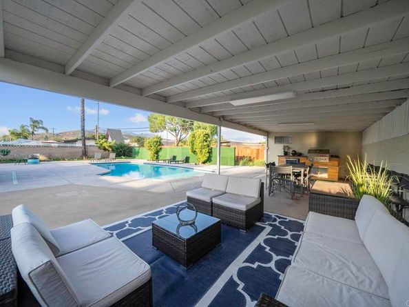 9903 Lindo Lake Place, Lakeside CA 92040