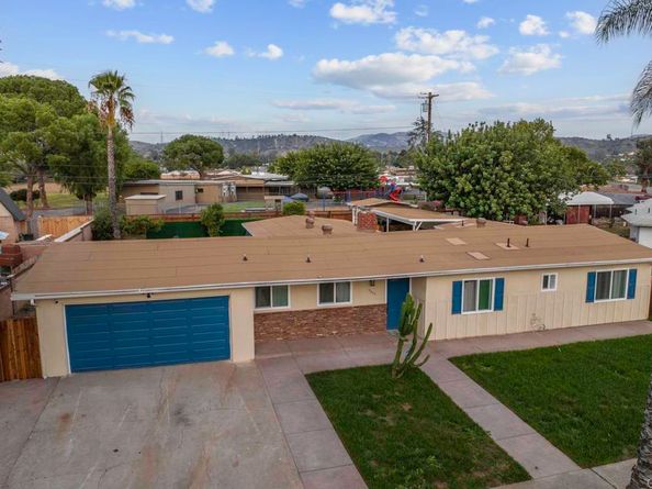9903 Lindo Lake Place, Lakeside CA 92040