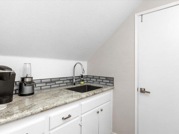 962 Chardonney Way, Escondido CA 92029