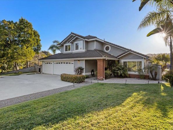 962 Chardonney Way, Escondido CA 92029