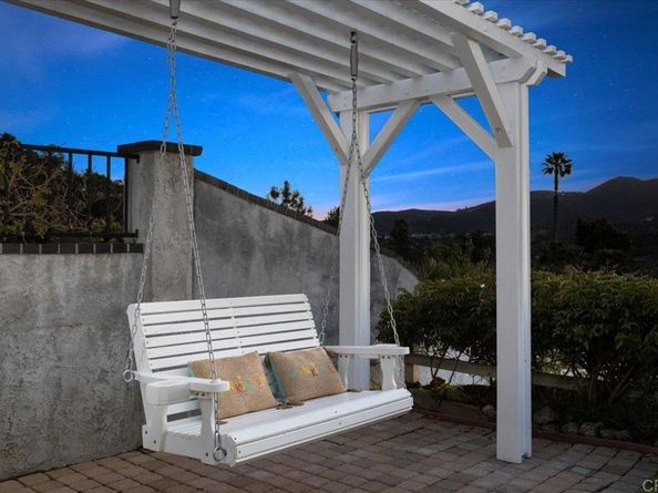 962 Chardonney Way, Escondido CA 92029