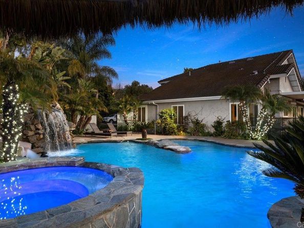 962 Chardonney Way, Escondido CA 92029