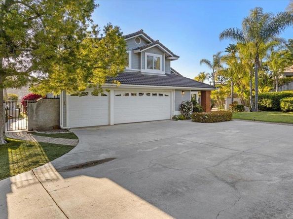 962 Chardonney Way, Escondido CA 92029