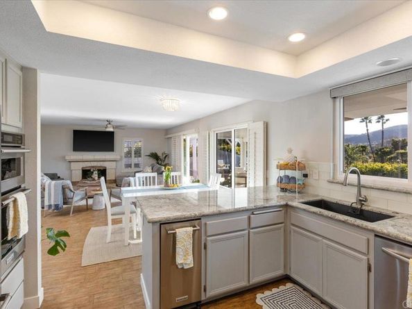 962 Chardonney Way, Escondido CA 92029