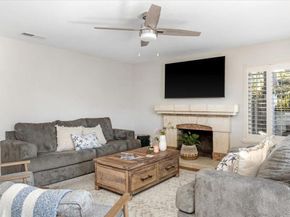 962 Chardonney Way, Escondido CA 92029