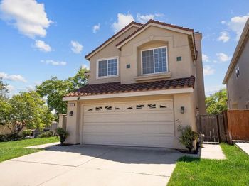 2435 Bear Rock