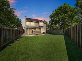 2435 Bear Rock, Escondido CA 92026