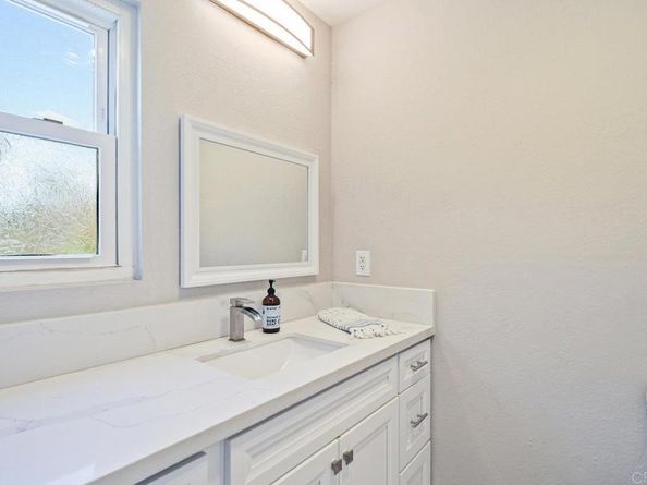 12218 Fuerte dr, El Cajon CA 92020