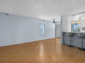 7506 Parkway Drive 201, La Mesa CA 91942