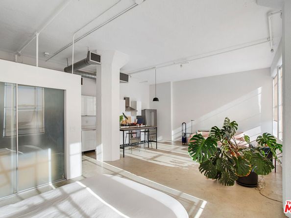 315 E 8th Street 505, Los Angeles CA 90014