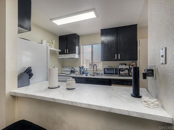 3140 Midway Dr 305, San Diego CA 92110