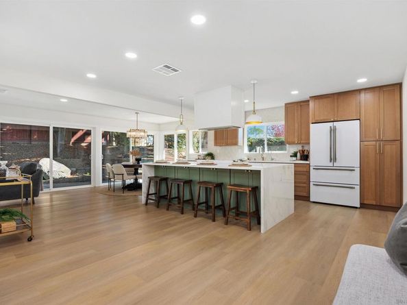 17111 Prado Pl, San Diego CA 92128