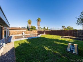 1607 Watwood Rd, Lemon Grove CA 91945