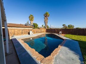 1607 Watwood Rd, Lemon Grove CA 91945