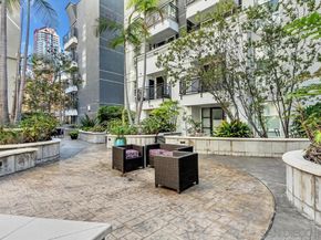 525 11th Avenue 1122, San Diego CA 92101