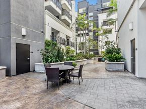525 11th Avenue 1122, San Diego CA 92101