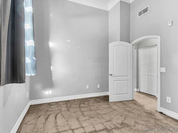 525 11th Avenue 1122, San Diego CA 92101