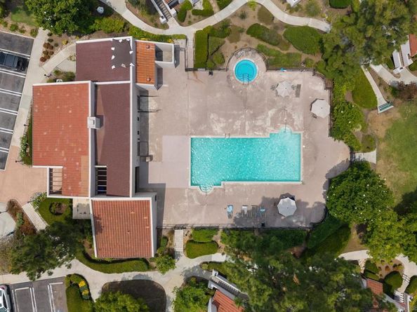 17925 Caminito Pinero 270, San Diego CA 92128