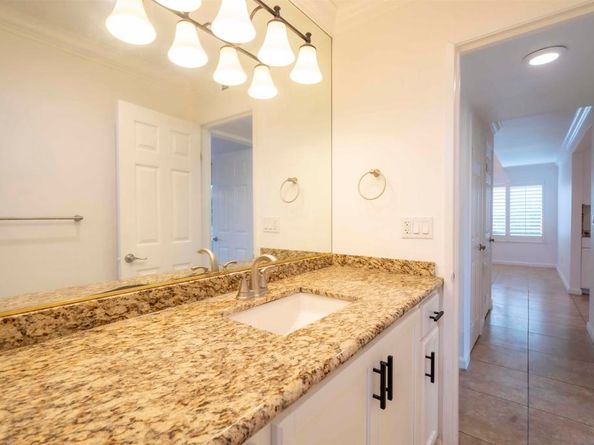 10858 Buggywhip Dr, Spring Valley CA 91978