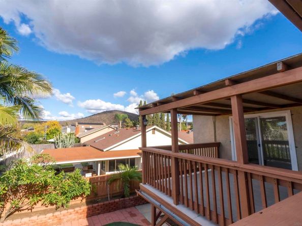 10858 Buggywhip Dr, Spring Valley CA 91978