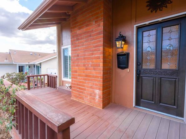 10858 Buggywhip Dr, Spring Valley CA 91978