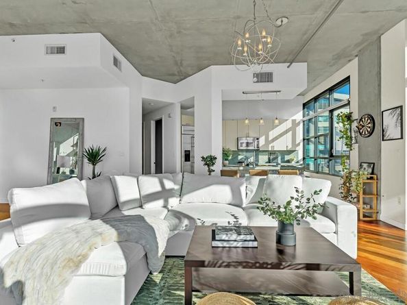 1050 Island Avenue 612, San Diego CA 92101