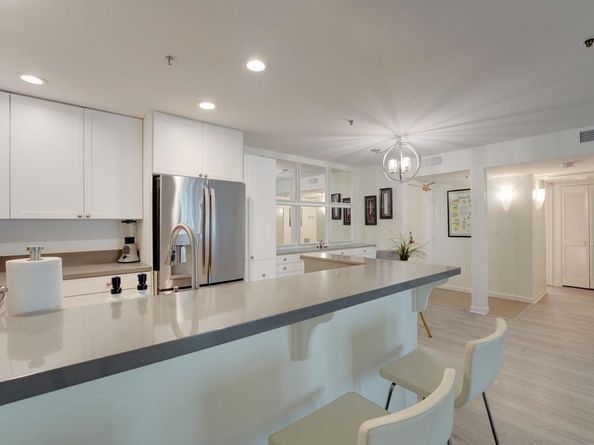 5745 Friars Road 107, San Diego CA 92110