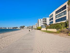 3828 Riviera Dr 2B, San Diego CA 92109