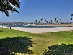 3828 Riviera Dr 2B, San Diego CA 92109