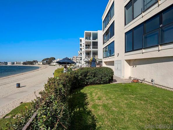 3828 Riviera Dr 2B, San Diego CA 92109