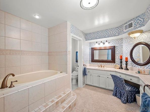 3828 Riviera Dr 2B, San Diego CA 92109