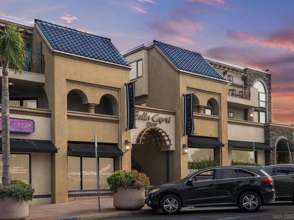 7509 Draper 306, La Jolla CA 92037