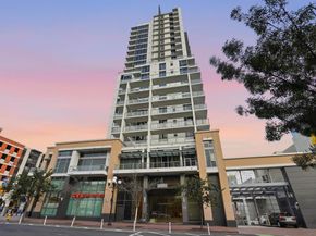 575 6th Ave 1705, San Diego CA 92101