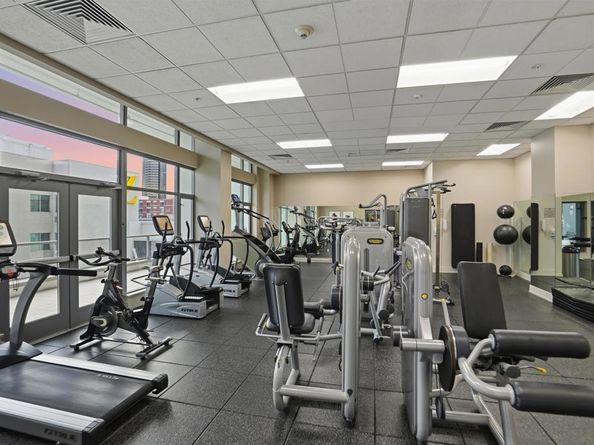 575 6th Ave 1705, San Diego CA 92101