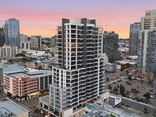 575 6th Ave 1705, San Diego CA 92101